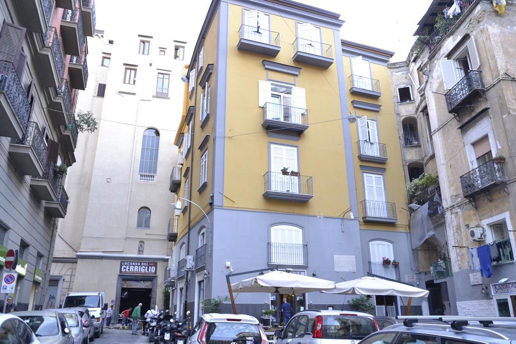 Apartment Sedile Di Porto Naples